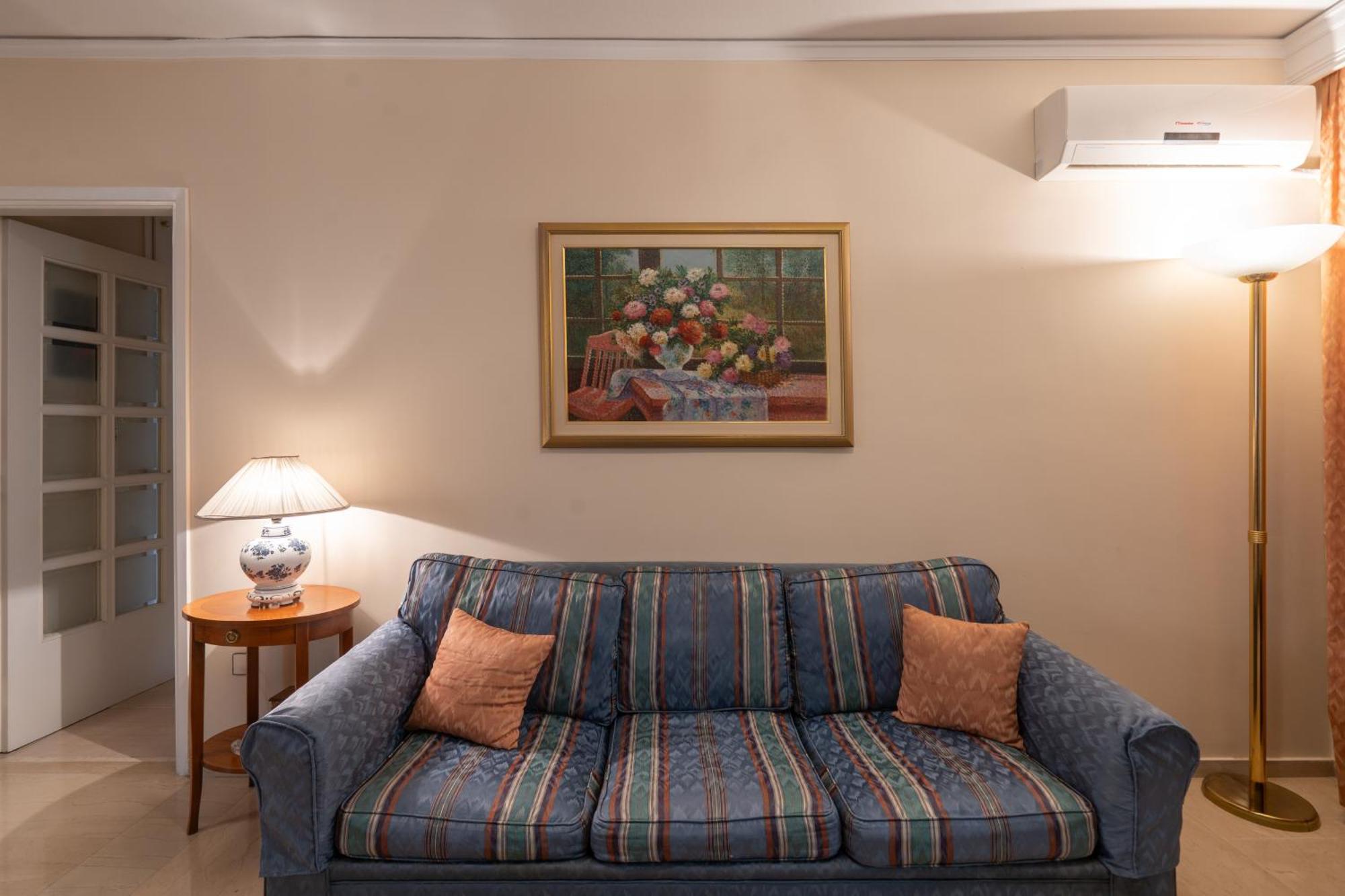 Thissio Family Apartment 아테네 외부 사진